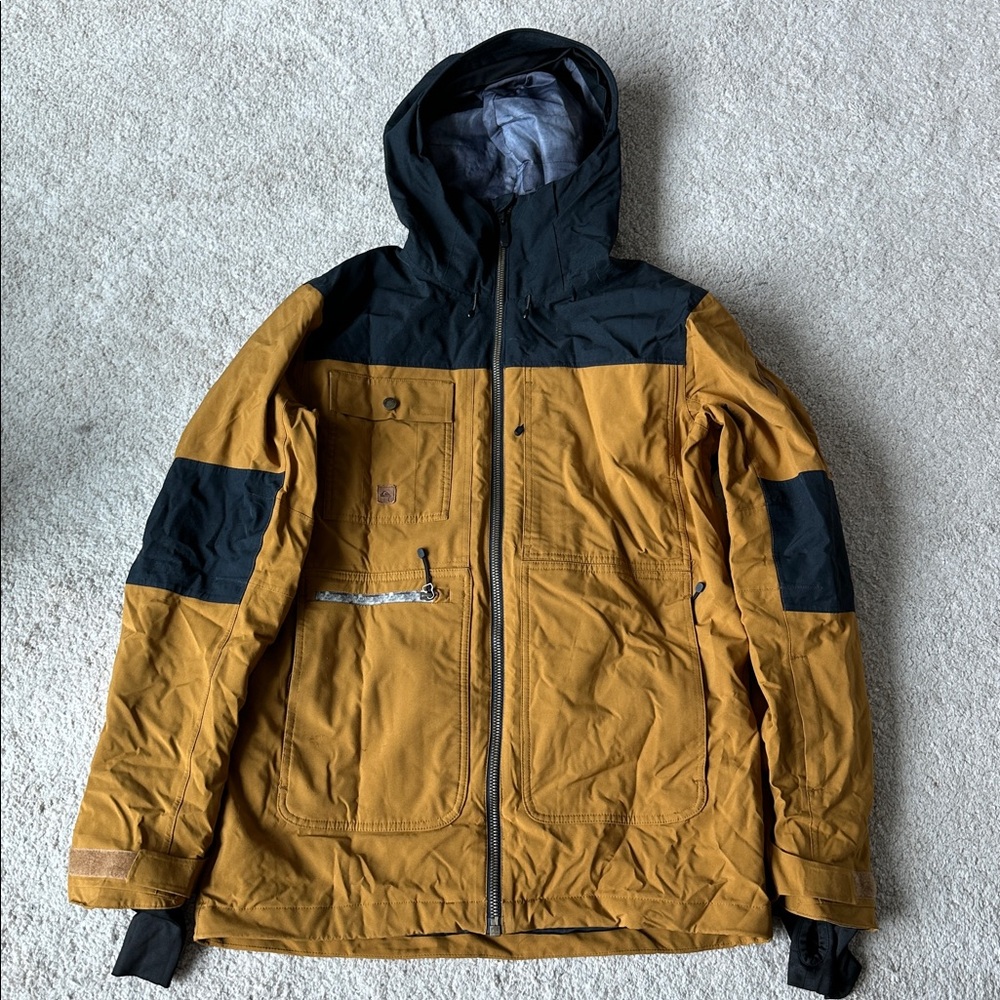 Quicksilver Men's Black and Tan Hooded Ski Jacket